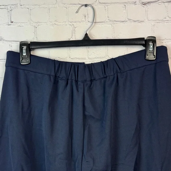BloomChic Navy Skinny Pants Plus Size 1X - Picture 8 of 8